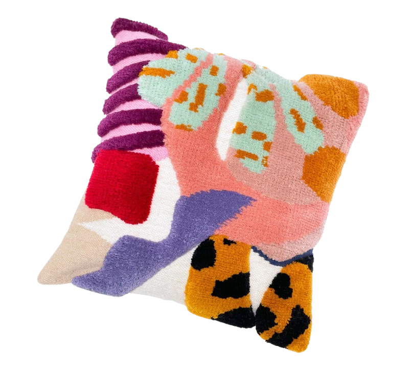 Arrangement-Pillow-18