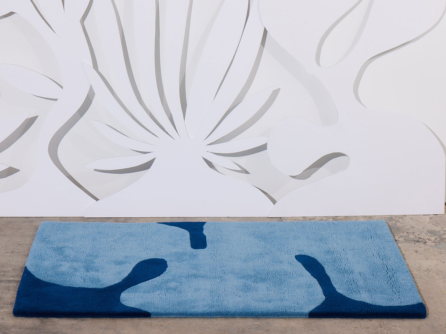 shine-angela-adams-splash-02 Astrud Splash area rug in a white room by Angela Adams